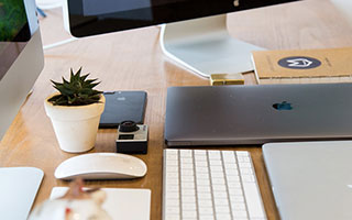 开云体育下载app-马刺后场双枪组合初见锋芒，马刺双雄